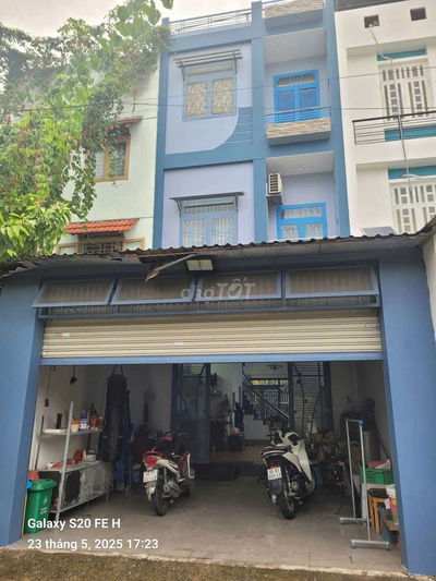 💢Cho thuê nhà 1trệt 3lầu 2Mặt tiền trước sau