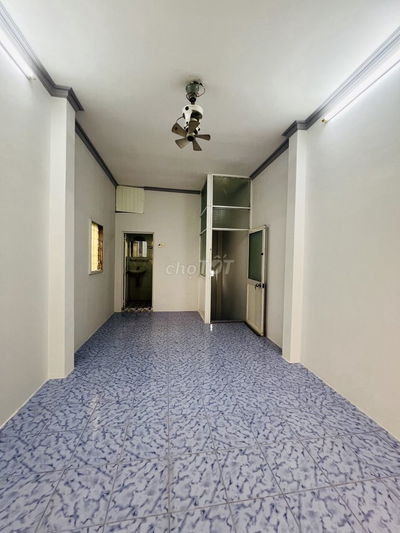 NHÀ ĐẸP 3 LẦU HẺM Ô TÔ BÌNH TRỊ ĐÔNG, A4, KHU AN NINH NHỈNH 2 TỶ TL