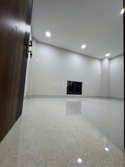 Bán nhà âu cơ 30m2 đất dtsd 60m2 1 lầu đúc Thiết kế nhà đủ nt đẹp 3.7t