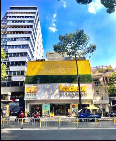 Cho thuê nhà mặt tiền Nguyễn Thị Minh Khai, Quận 1.