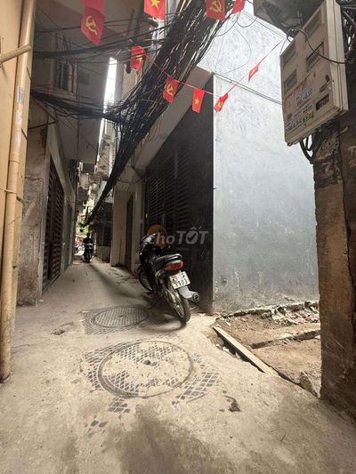 NHÀ SIÊU ĐẸP NGÕ NÔNG MẶT TIỀN RỘNG FULL NỘI THẤT PHỐ BẠCH MAI Ở NGAY.