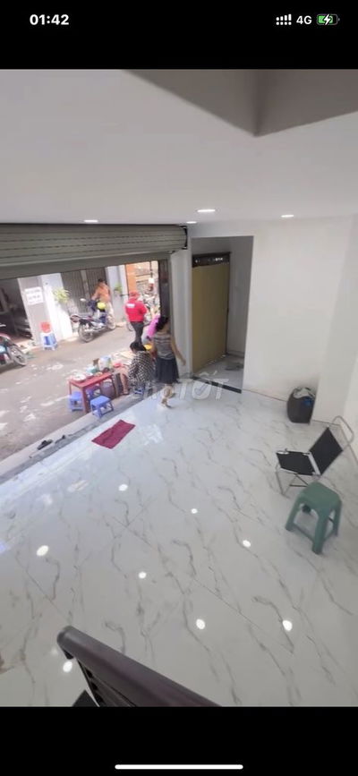 Nhà bán mặt tiền đường sơn hưng