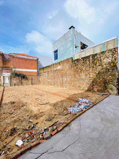 ĐẤT BIỂN PHỐ TÂY AN THƯỢNG 99 TRẦN VĂN DƯ