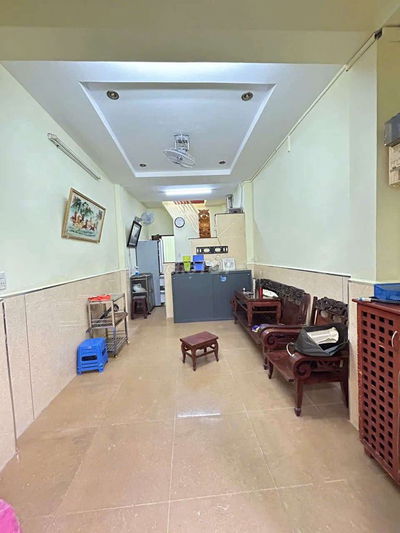 Cho thuê nhà nguyên căn.Đường Trần Hưng Đạo.P.Cầu Kho.Quận 1