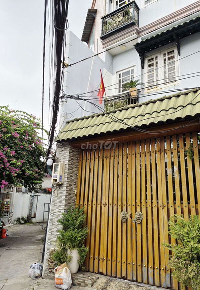 Phan Văn Trị, nhà DT 83m, gần Đại Học Văn Lang, Phường 11, Bình Thạnh