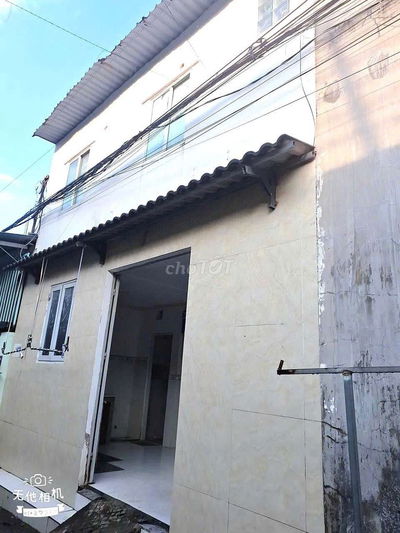 Bán Nhà Sổ chung Dx 01 Tân Vĩnh Hiệp tân Uyên Bình Dương. 599 triệu