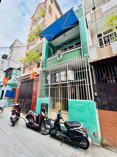 Q.10 CMT8 GIÁP Q.3 HXH thông 36m2 2 tầng chỉ 6,9 tỷTL