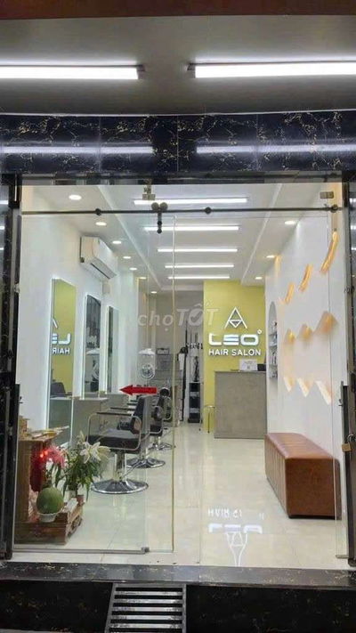 Chính chủ cho thuê nguyên căn quận 3 mặt tiền đường giá 20 triệu