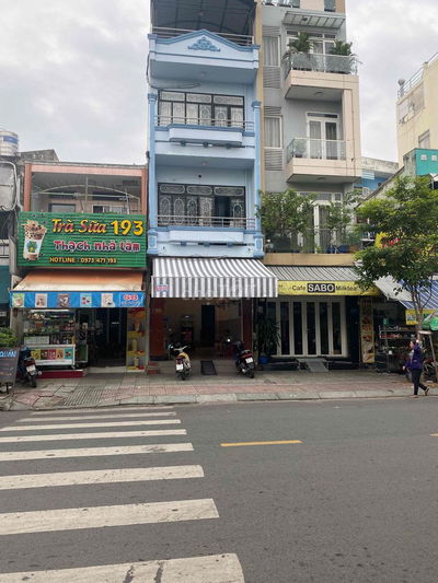 Cho phòng trọ máy lạnh mặt tiền trần nhân tôn Q 10