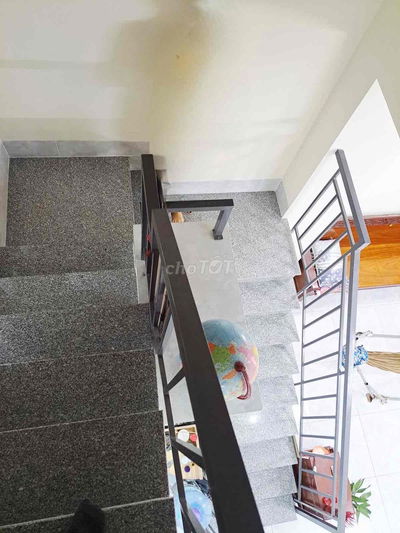 Nhà này hạ mạnh anh em không mua chạy lung tung cả kên