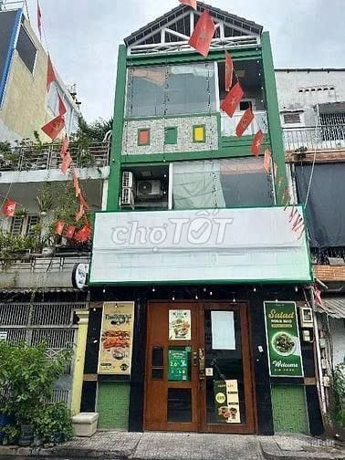 Nguyên căn cực đẹp mặt tiền khu văn phòng VIP quận 1 giá tốt