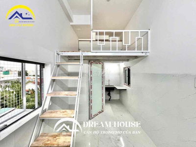 DUPLEX GÁC CAO CỬA SỔ THOÁNG MÁY LẠNH MỚI XÂY THANG MÁY