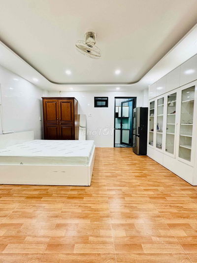 Cho Thuê Phòng Full Nội Thất Mới 100% Gần ĐH Nguyễn Tất  Thành
