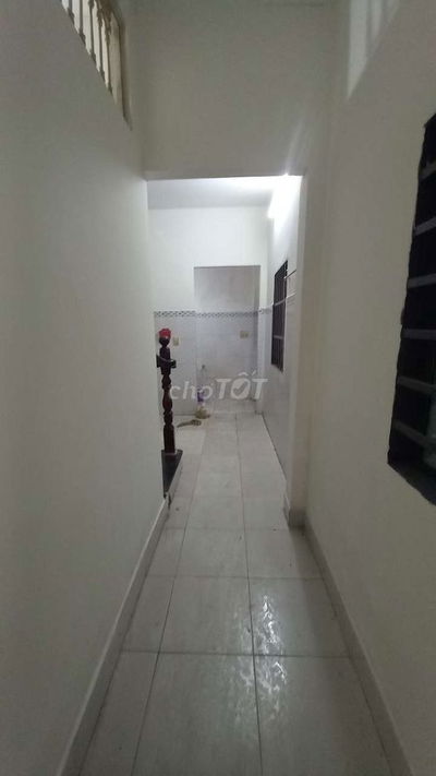 Cho thuê nhà nguyên căn Q12