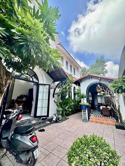 Bán Căn Villa sân vườn phường Linh Trung, gần Bệnh Viện Thủ Đức