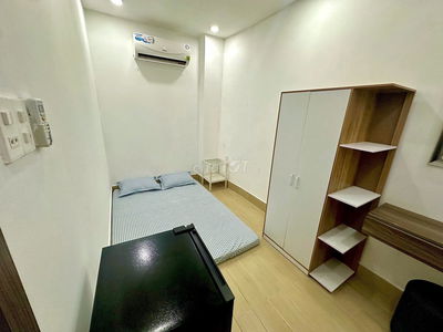 Còn 1P giá rẻ cho thuê quận 5 - full nội thất nvs riêng