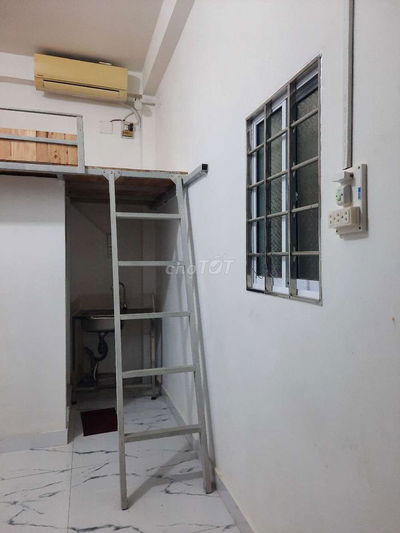 P trọ + dịch vụ, gần CV Phần mềm Quang Trung, ĐH GTVT