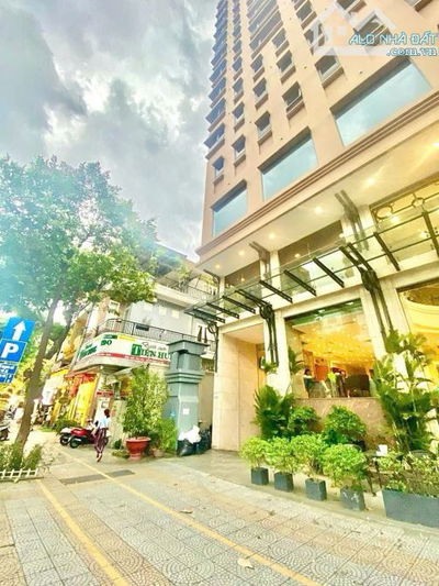 Siêu phẩm nhà 4 tầng trần phú sát sông Hàn Đà Nẵng sát chợ Hàn