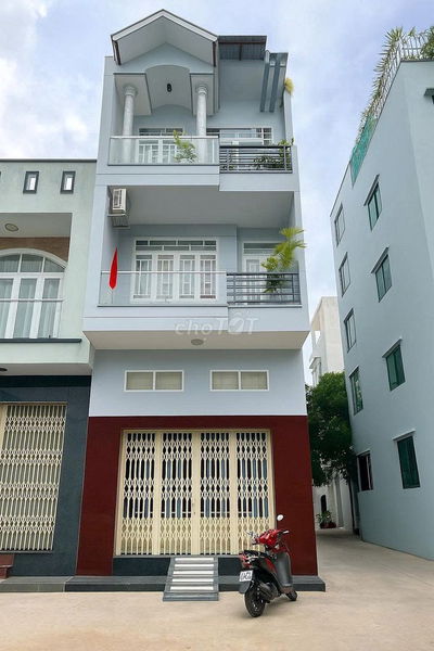 Bán nhà HXH Tân Bình, 4 tầng kiên cố, 4PN, SHR, chỉ nhỉnh 5 tỷ