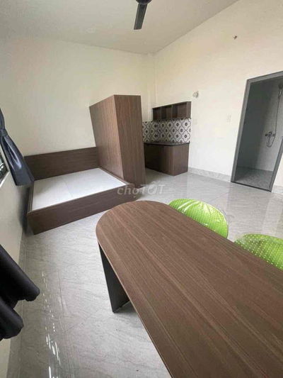 Phòng trọ CHDV đối diện trường Nguyễn Tất Thành