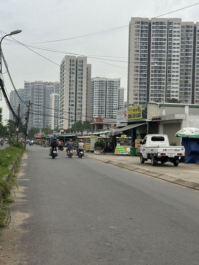 NHÀ C4 Hxh QUẬN 9,152m2,DÒNG TIỀN 16Tr/T SÁT VINHOMES GRANDPARK 6TỶ6.