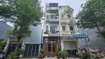 nhờ mô giới chạy phụ ạ