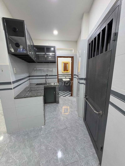 NHÀ NGUYÊN CĂN 40m2 cho thuê