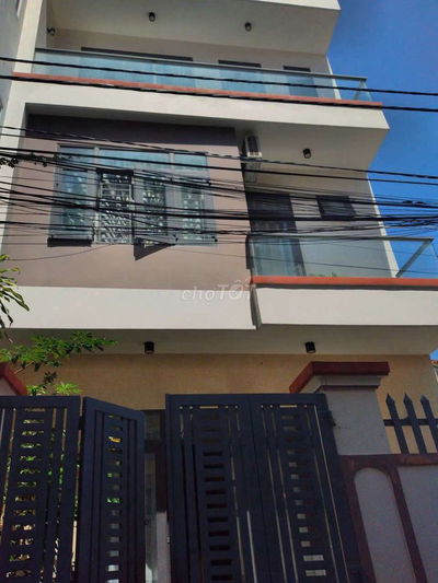 Nhà 3 tầng-70,8m²- 4PN- Cách biển Hòn Chồng 800m- Chỉ 4,7 tỷ