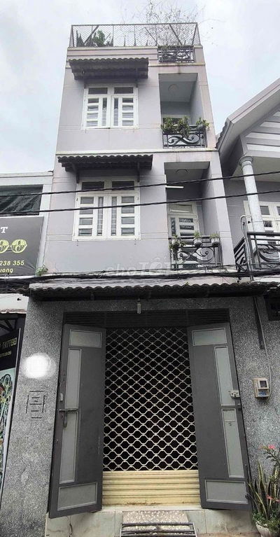 THUÊ NHÀ NGUYÊN CĂN -8 triệu- 3 lầu- gần đường 26/3 kế AOEN TÂN PHÚ