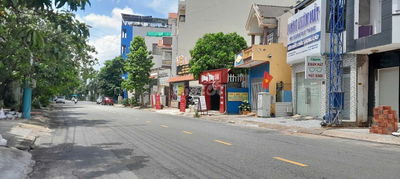 Nhà mặt tiền đường số 1 TTHC Dĩ An 2 tầng vừa ở vừa kinh doanh giá rẻ