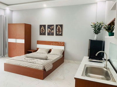 Cho thuê căn hộ full NT balcon 40 m2 . 268/9/17E Đg T.Trâm .Bình Thạnh