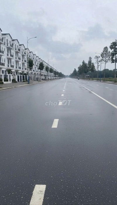 Golden Boulevard Phố Vàng Trên Đại Lộ Lê Lợi, Tp. Mới Bình Dương