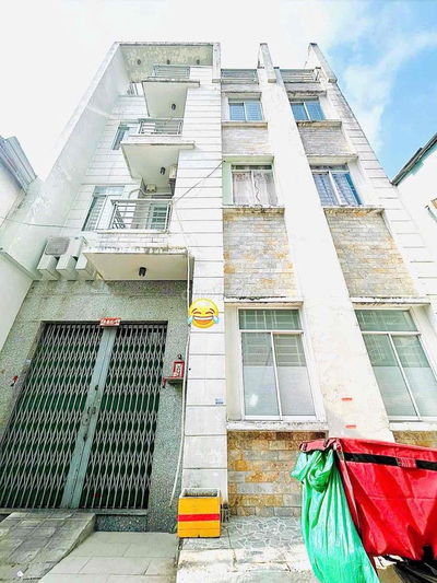 Toà nhà NGANG 8M - 125m2 - 4 Tầng 10PN - Tương lai MT Nguyễn Chí Thanh