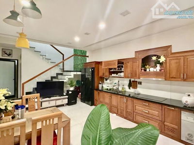 SIÊU PHẨM MẶT PHỐ ĐẠI LỘ NÚI THÀNH – HIỆN ĐẠI, FULL NỘI THẤT, VALI Ở NGAY – NHỈNH 14 TỶ TL