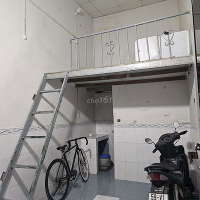 Phòng trọ yên tĩnh, an ninh tốt. Dãy trọ ít phòng ngay Cá Sấu Hoa Cà