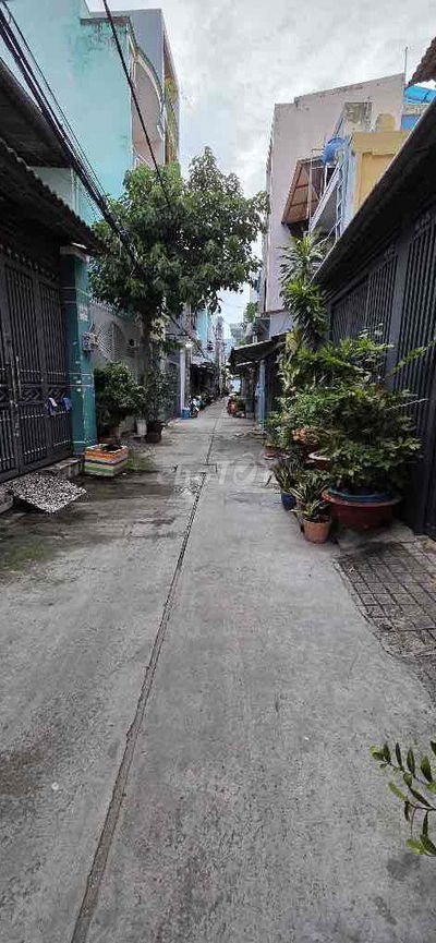 🥰🥰🥰 HẺM OTÔ NGAY KHU TÊN LỬA - 4x10M -3 TẦNG - CHỈ NHỈNH 4 Ty. - Vị tr