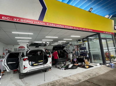 SANG MẶT BẰNG kinh doanh 200m2 Đ. Song Hành, P Đông Hưng Thuận, Q12