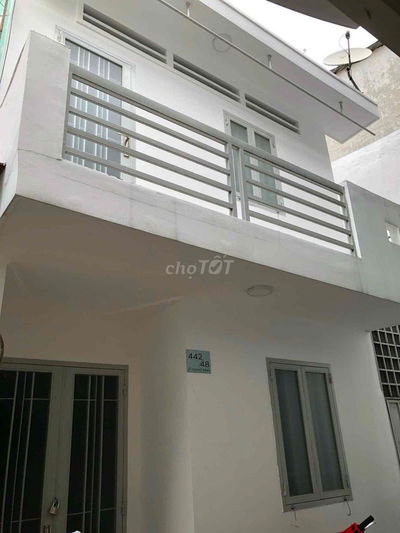 cho thue nhà9 chu 442/48 lqd 45 m 1lầu chot 10tr