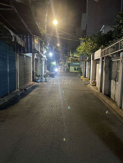 BÁN NHÀ TÂN BÌNH GIÁP QUẬN  10 HXH LÝ THƯỜNG KIỆT 5 TẦNG 32M 7.3 TỶ