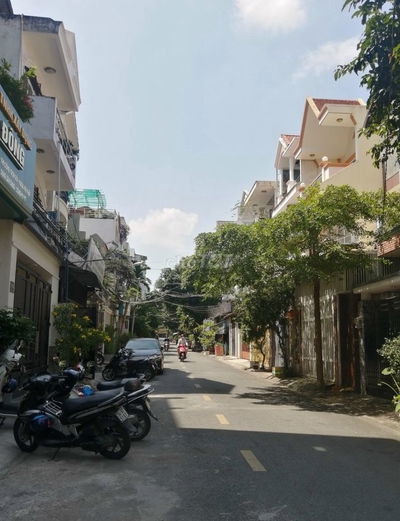 HXH 12m Lê Thị Hồng 5x18m – đường đẹp có vỉa hè giá chỉ 12.8 tỷ TL