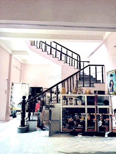 NHÀ ĐÚC 2 TẦNG 5PN