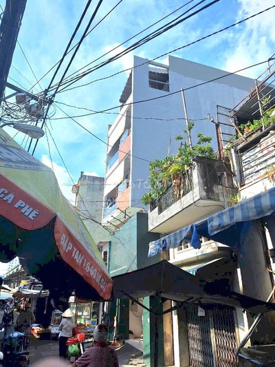 Bán Tòa nhà CHDV HXH8m ÂU Cơ-P14-Tân Bình.DT 5.2x23. Đúc  5 Lầu