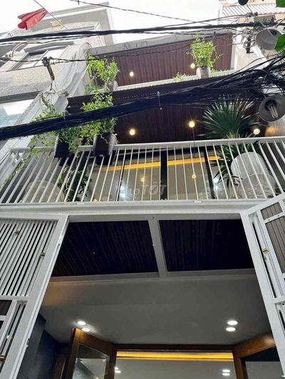 293// PHAN XÍCH LONG Phường Cầu Kiệu , Hồ Chí Minh