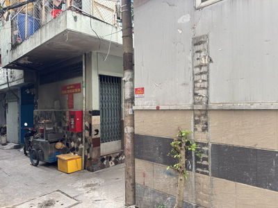 CHO THUÊ NHÀ HẺM 465 KÊNH TÂN HOÁ, TÂN PHÚ (1 TRỆT, 1 LỬNG, 1 LẦU)