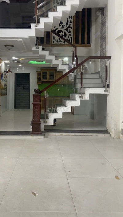 Cho Thuê Nhà Nguyên Căn Làm VP Cty Gần KCN Tân Bình