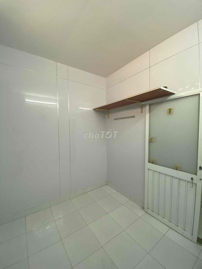 CHO THUÊ PHÒNG NỮ - 1 NGƯỜI - GẦN ĐẦM SEN - QUẬN TÂN PHÚ