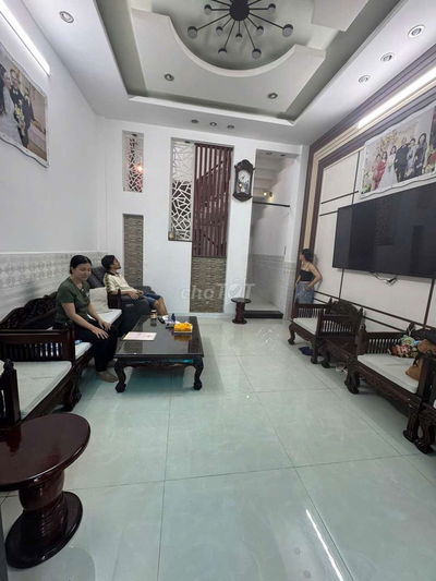 CHÍNH CHỦ - MT DÂN CHỦ - 4X17 - 4 TẦNG -4PN-5WC- FULL NỘI THẤT