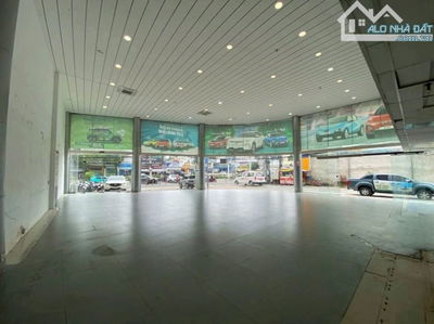 Cho thuê mặt bằng kinh doanh 1400m2 góc 2 mặt tiền đường 30 tháng 4 và nguyễn văn linh