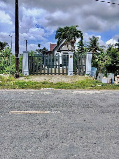 Bán nhà mặt tiền Nguyễn Chí Thanh diện tích rộng rãi