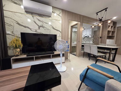 Cho thuê căn hộ 3pn, 2vs khu Rainbow, Dt 81m2 giá 10tr8